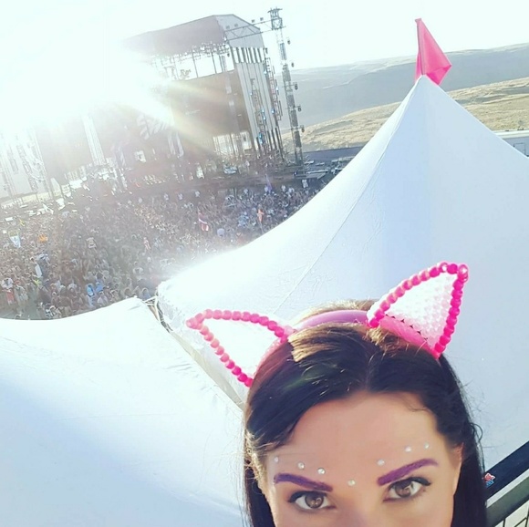 Meet your Posher, Mia - Picture 6 of 8